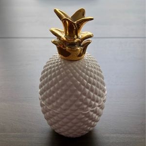 Pineapple Desk Office Decor